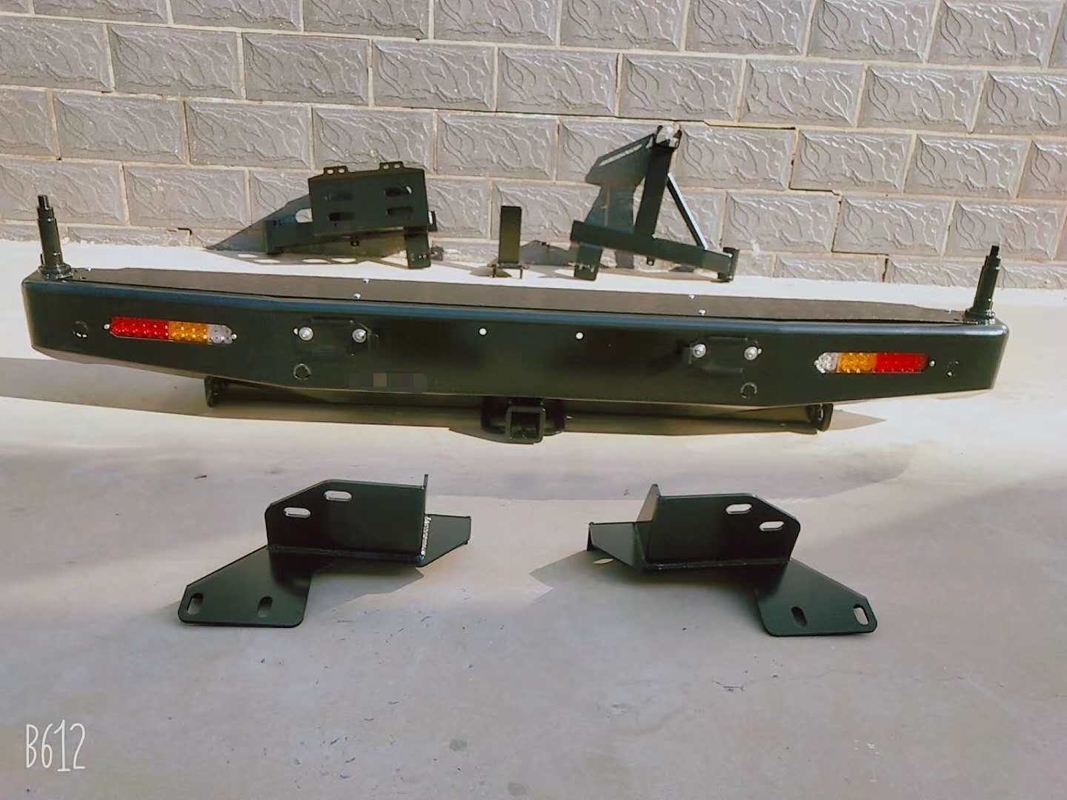 LC79 TOYOTA Rear Bull Bar Rear Bumper With Fuel Tank And Spare Bracket