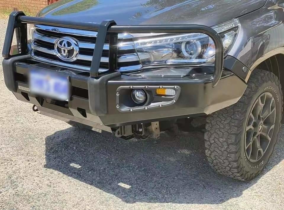 Steel Hilux TOYOTA Bull Bar Front Bumper With Winch Bracket